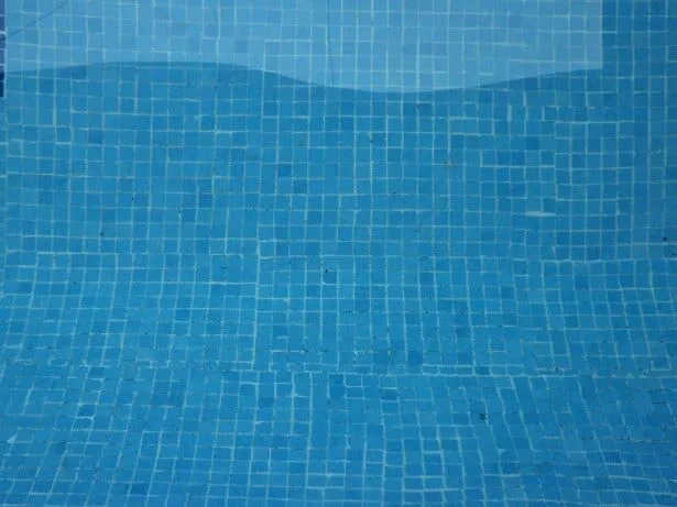 come si ripara una piscina fuori terra